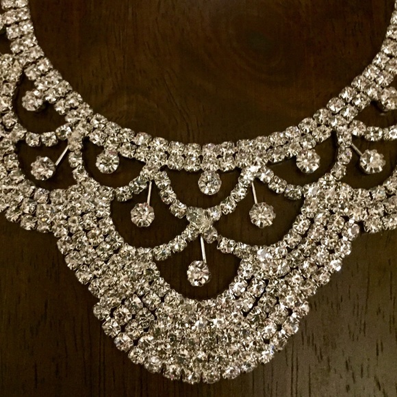 Jewelry - White Austrian Crystal Necklace & Earrings